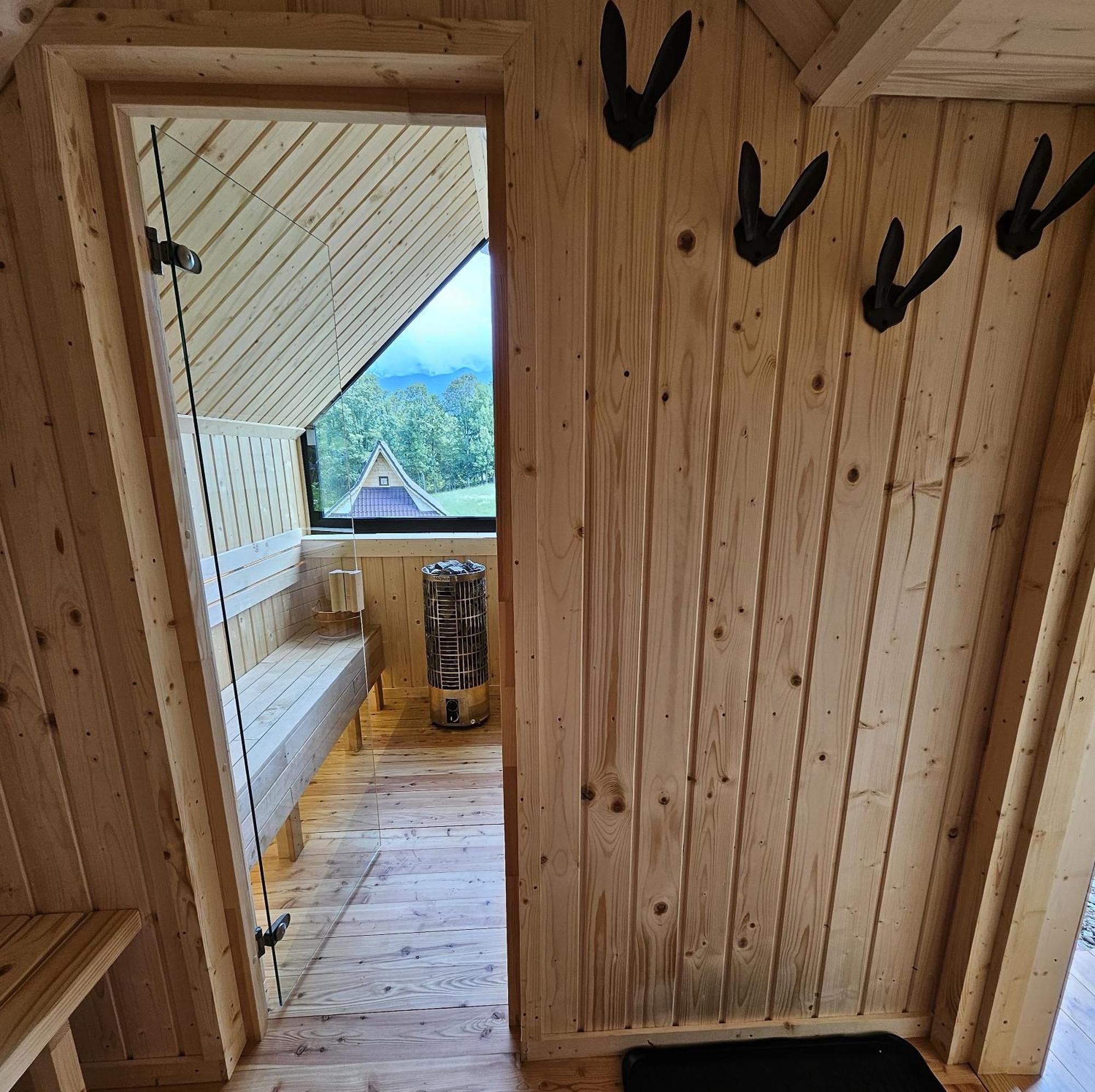 Goralska Chatka 3 Highland Cottage - Jacuzzi, Sauna, Split Ac, Private Parking, Mountains View Zakopane Exterior photo
